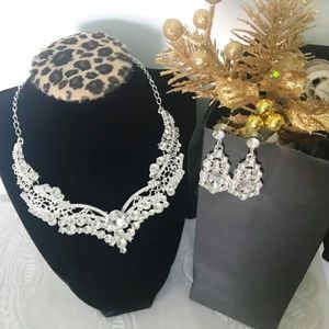 Bridal Fashion Necklace Set with Earrings